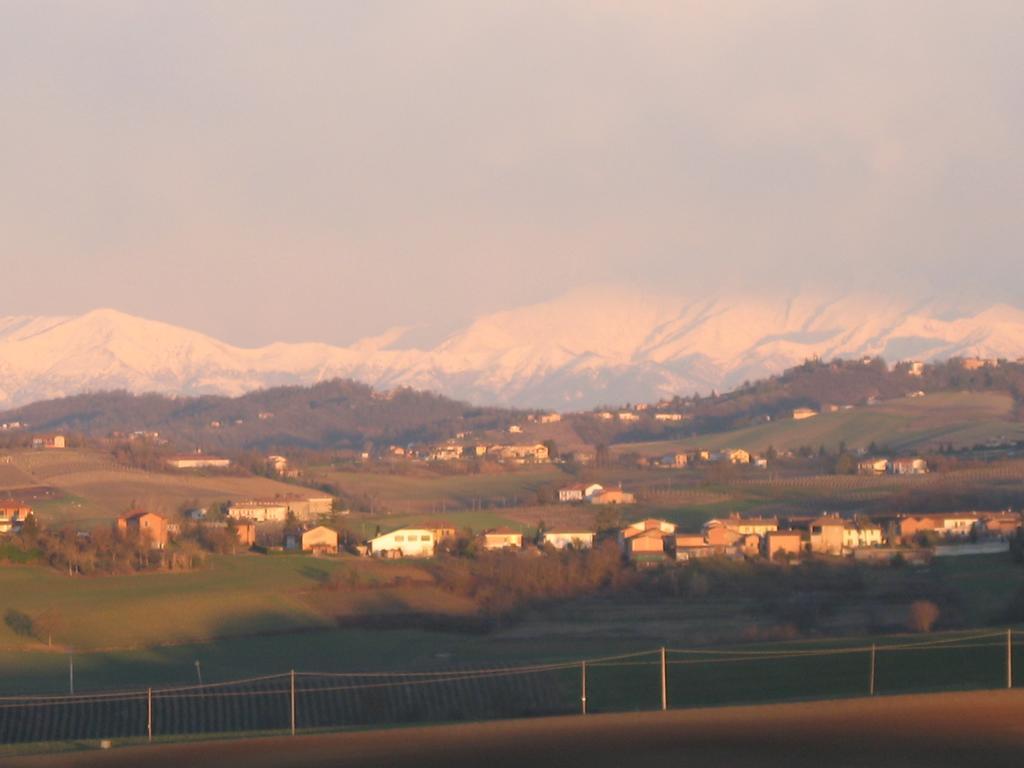 Tonco Il Balcone Sul Monferratoヴィラ エクステリア 写真